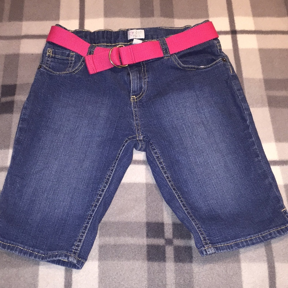 Girls denim Bermuda shorts.